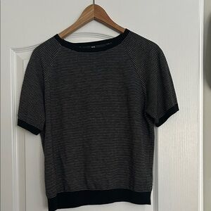 Uniqlo Black and White Striped Knit Top